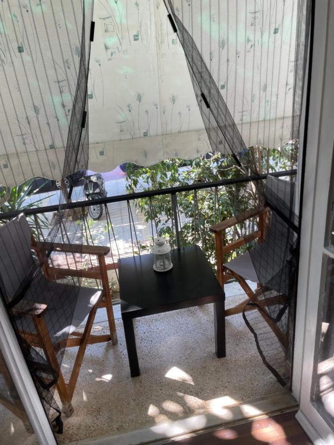 Διαμερίσμα Με 1 Κρεβατοκάμαρα Και Ένα Σαλόνι Atenas Exterior foto